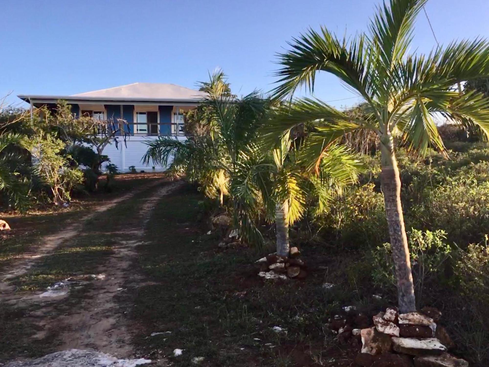 House Of Blue At Turtle Cove Long Island Bahamas Villa Exteriör bild